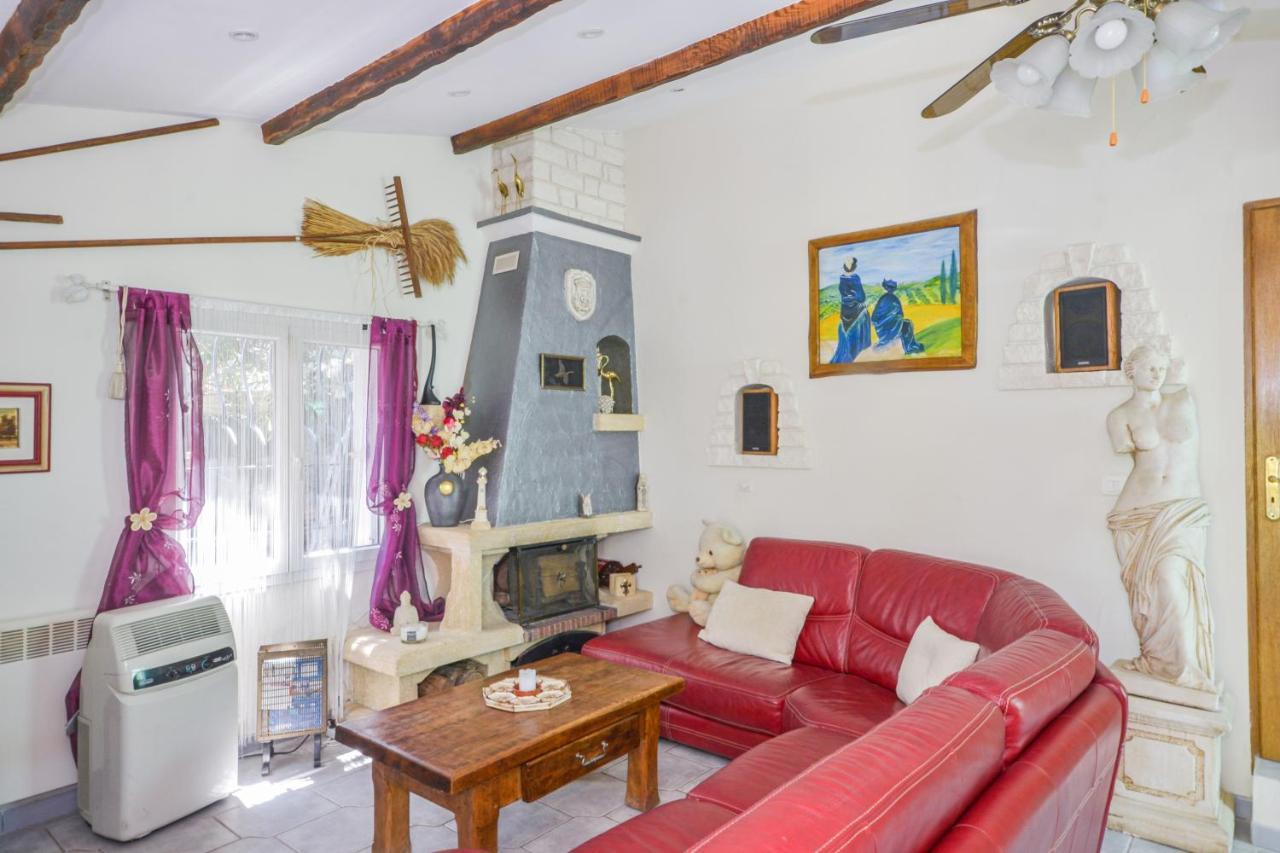 Villa La Vaïné à Istres Extérieur photo